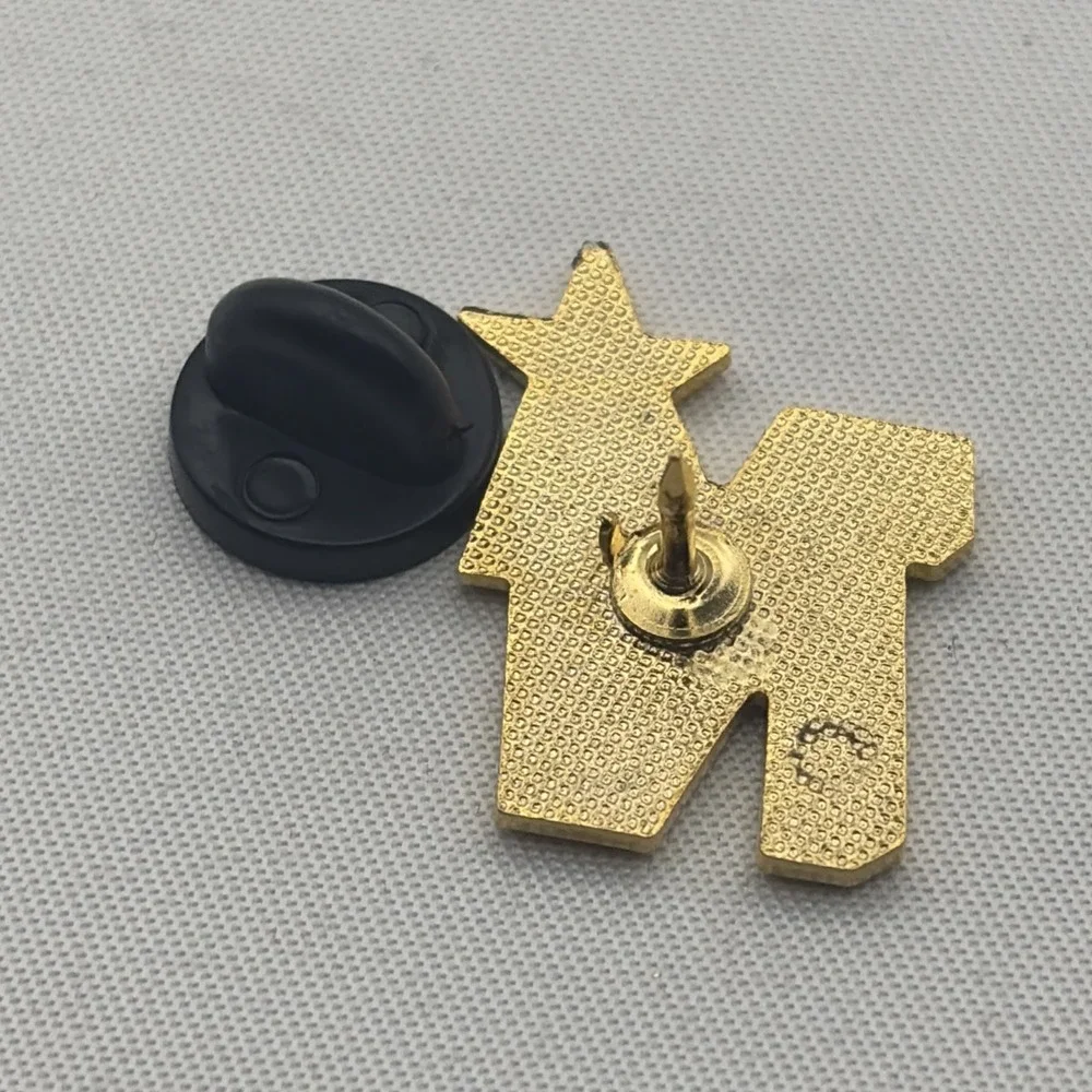 Minnesota North Stars Logo Hockey NHL Team Lapel Hat Pin